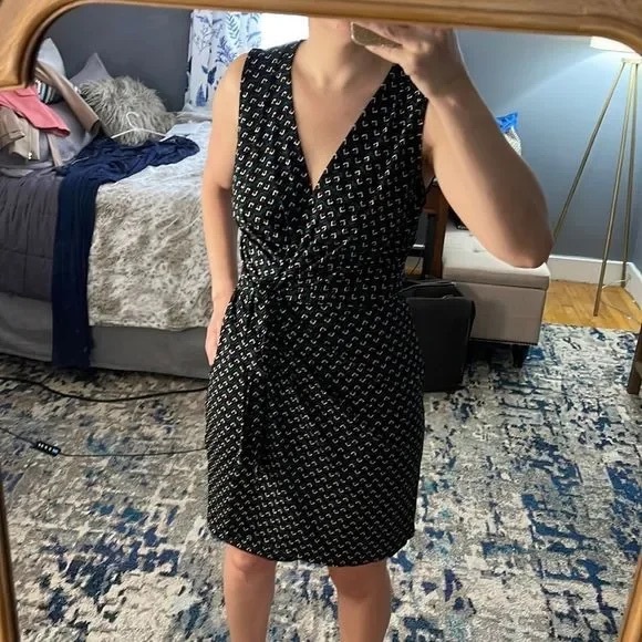 41 Hawthorn Dresses & Skirts - 41 Hawthorn Black and White Geometric Midi Dress